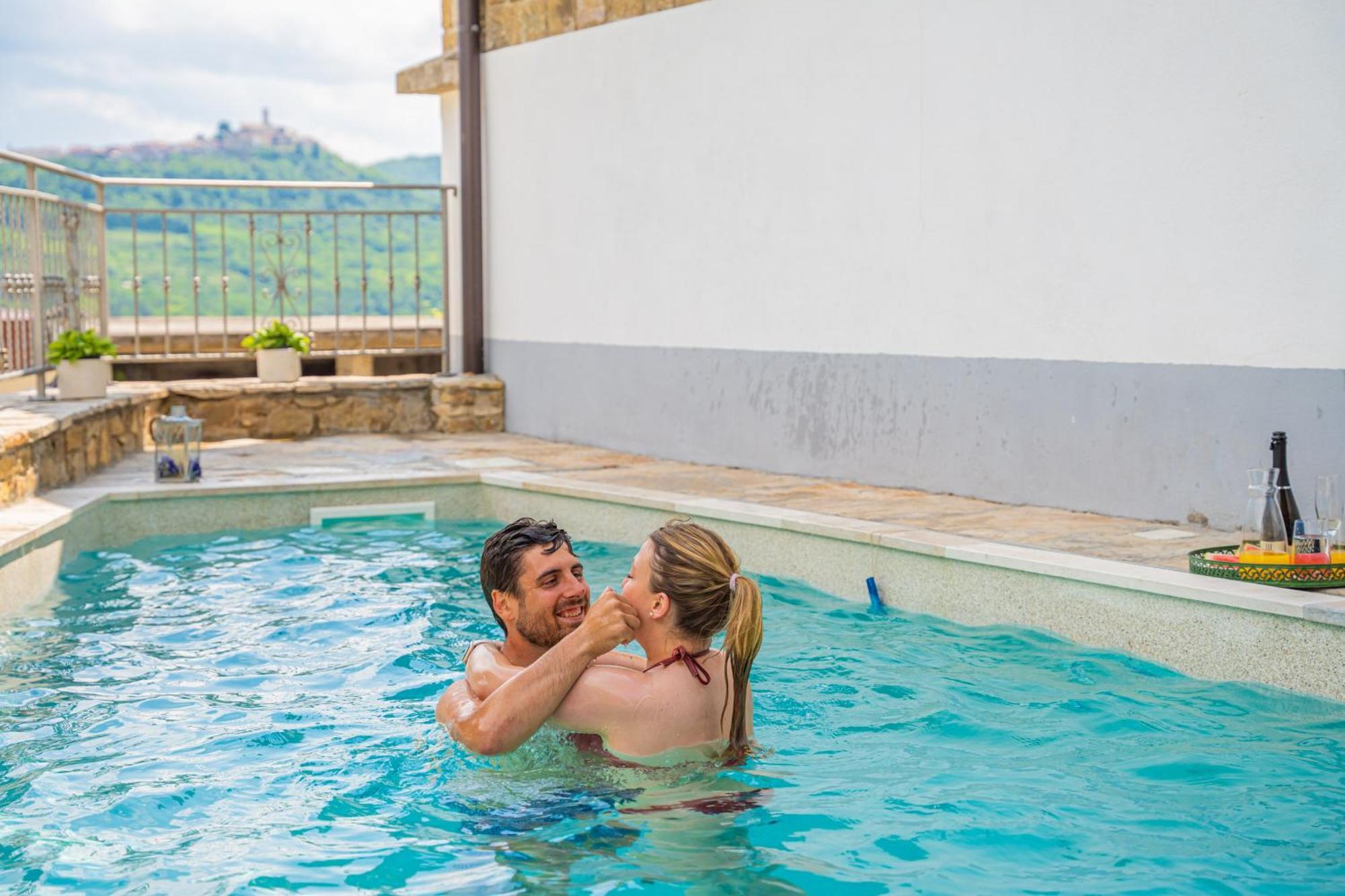 Holiday Home Belveder Motovun With Heated Pool Livade Exterior foto